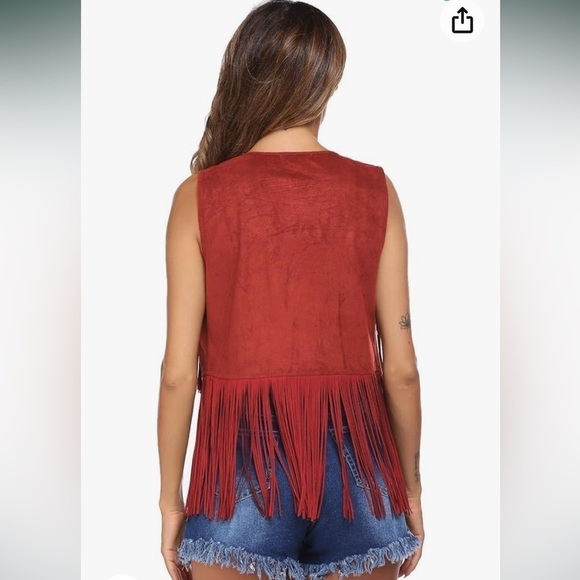 NWT Tassel Vest 70s Hippie Faux Suede Rivets Sleeveless Fringe Jacket XS - Picture 2 of 3